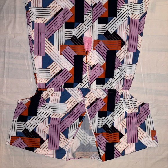 Geometric Patterned Midi Dress - Picture 2 of 6